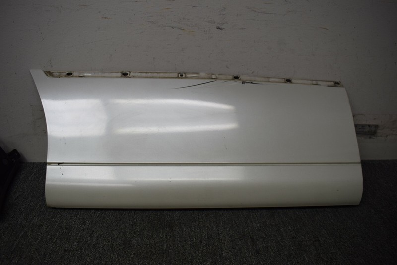 FORD REAR RIGHT SIDEDOOR MOLDING FACTORY OEM