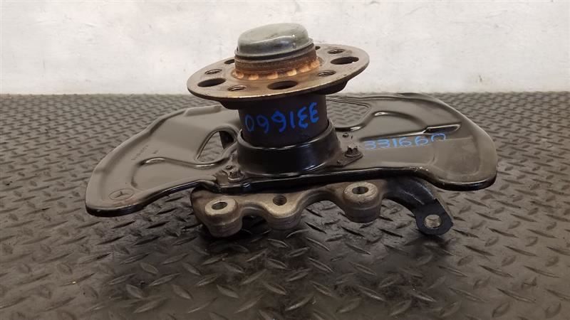 08-11 Mercedes-Benz C300 Front Left Driver Spindle W/ Hub Assm OEM 2043320101