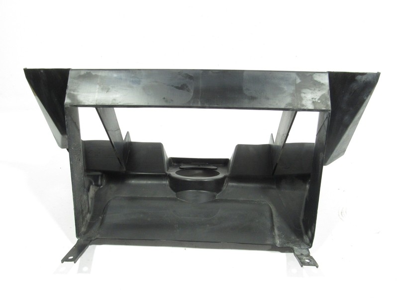 11-12 Fisker Karma 2012 Front Air Intake Duct ;@2