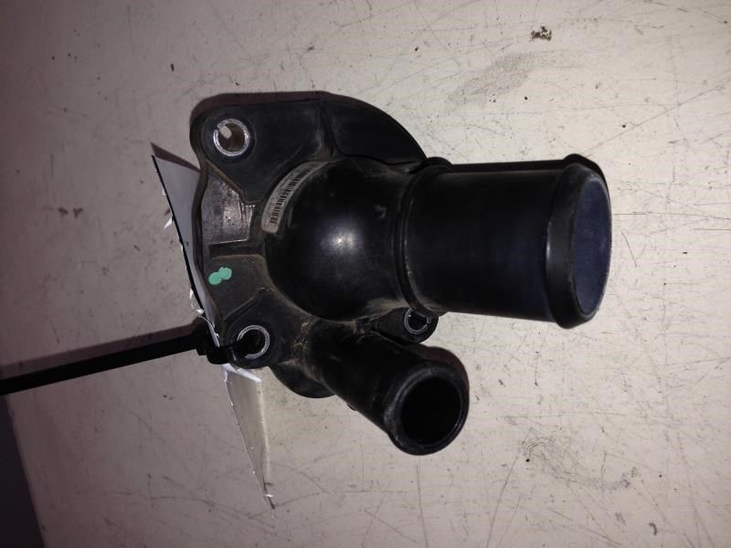 05-06 08 Ford Escape 2.3L Thermostat Housing OEM 4L5Z-8575-B