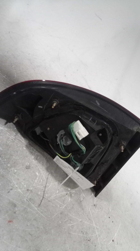 Used Right Tail Light Assembly fits: 2006 Nissan Sentra quarter mounted exc. SE-