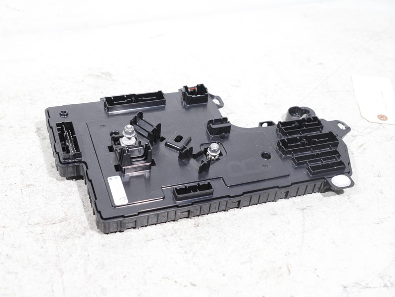 17-23 Tesla Model 3 Front Right Low Voltage Body Control Module Unit 1100340 OEM