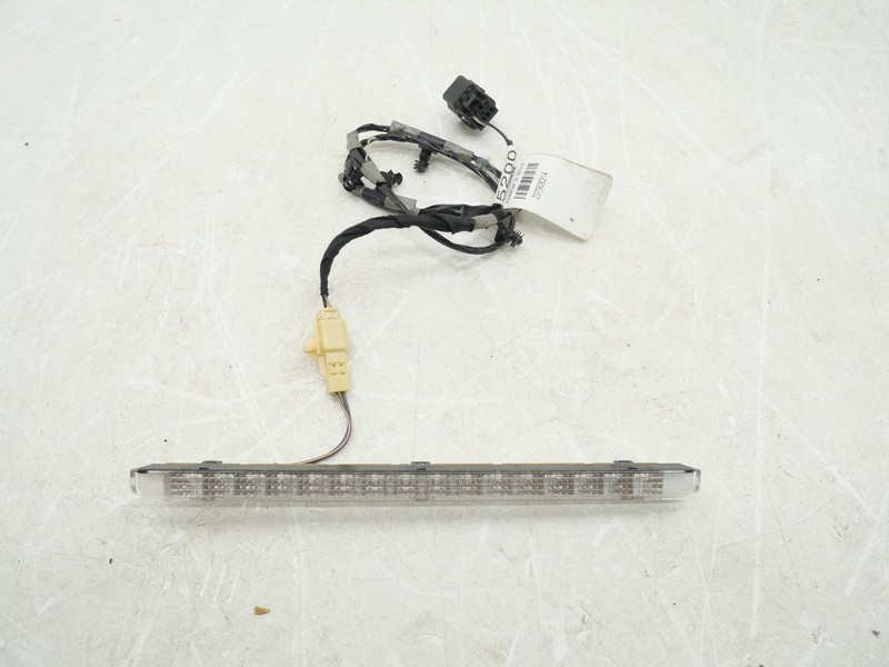 2010-2015 Chevrolet Camaro V 3rd Brake Light Coupe Rear Third LED 92208314 OEM