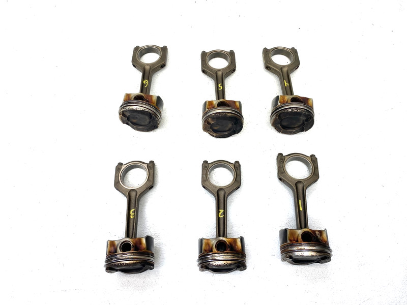 11-13 BMW 135i E88 N55 ENGINE PISTONS & CONNECTING ROD SET OEM #A0.09