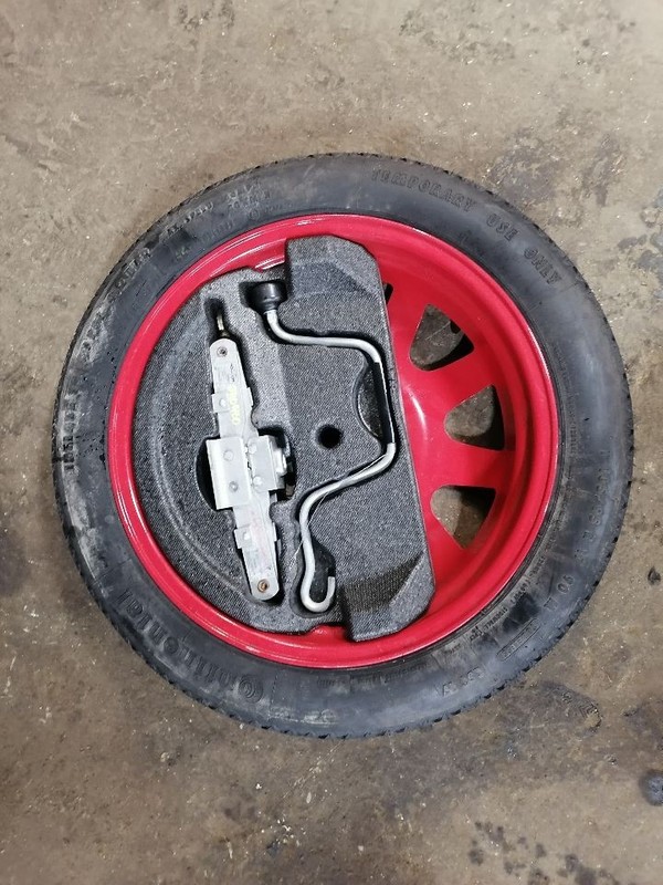 Rim Wheel 16x5-1/2 Spare Jack and Tool Kit Fits 97-04 PORSCHE BOXSTER 1488578