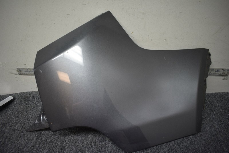 2015-2017 LAND ROVER DISCOVERY RIGHT SIDE REAR BRACKET FACTORY OEM