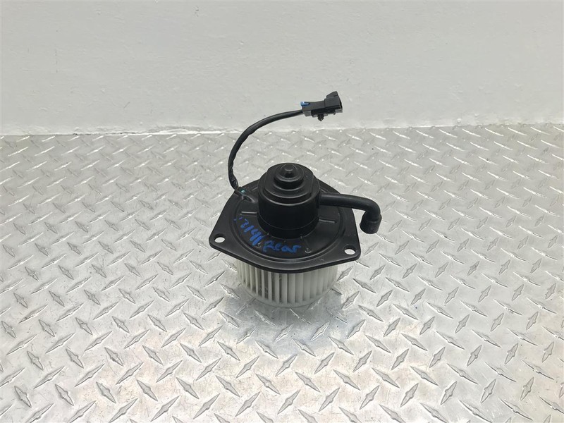 1998-2000 GMC YUOKN CHEVY TAHOE REAR BLOWER FAN MOTOR OEM 19131216