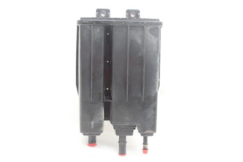 06-15 Mazda Mx-5 Miata NC Fuel Vapor Evaporation Canister