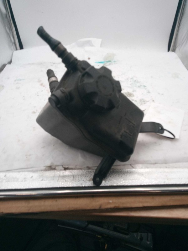 2004 BMW 530I Engine Coolant Reservoir Black OEM 17137542986 165K Miles