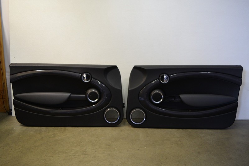 Mini Cooper Black Front Door Panels W/ Black Carbon Trim R56 R55 R57 Oem 07-13