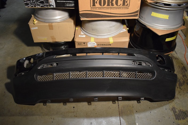 2000-2003 BMW X5 FRONT BUMPER E53 51118402304 OEM