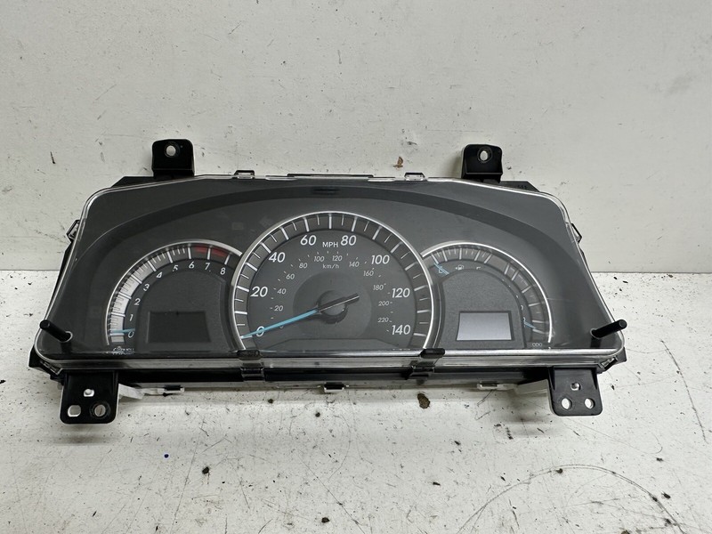 2012 Toyota Camry SE VIN F 5th digit 2.5 Speedometer Gauge Panel 10,000 Miles