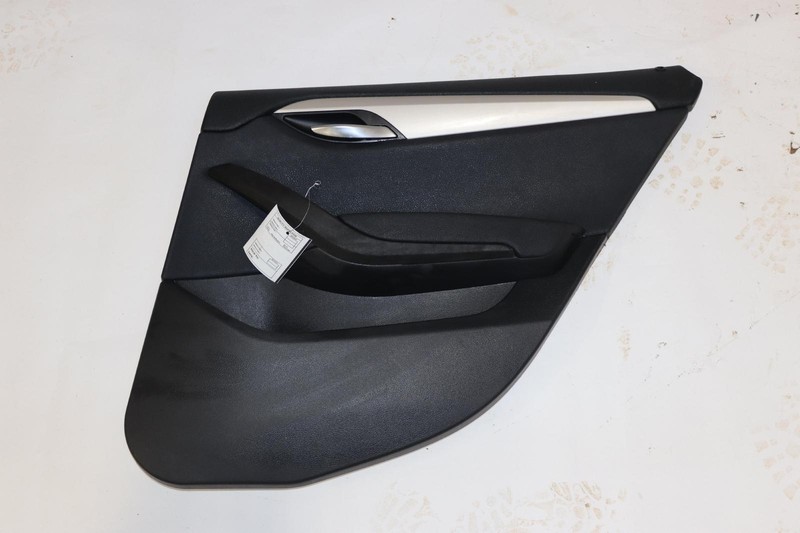 2013-2015 BMW X1 E84 REAR RIGHT SIDE DOOR PANEL TRIM COVER BLACK OEM