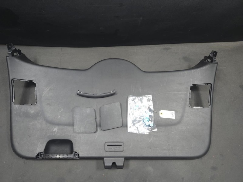 Trunk Liftgate Lower Trim Panel 2022 Hyundai Tucson 81710-CW000-NNB 2023-2025 X