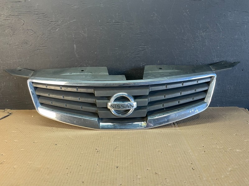 2007 to 2008 Nissan Maxima Front Upper Grill Grille Chrome Aftermarket AE3722 DG
