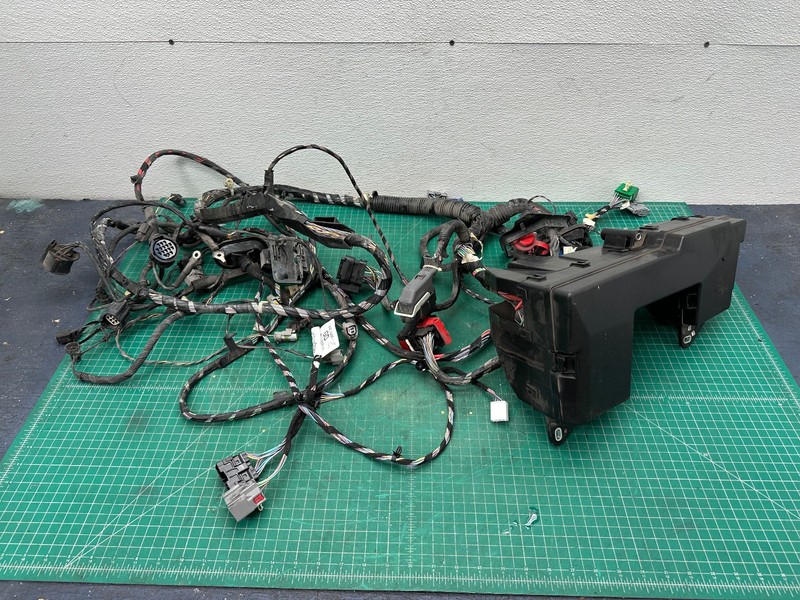 09 JAGUAR XF 4.2L UNDER HOOD ENGINE BAY WIRE WIRING HARNESS OEM