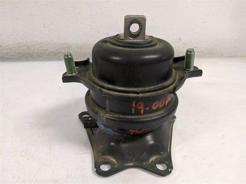 2018 2019 Honda Odyssey REAR Engine MOUNT 50810-THR-A02 OEM