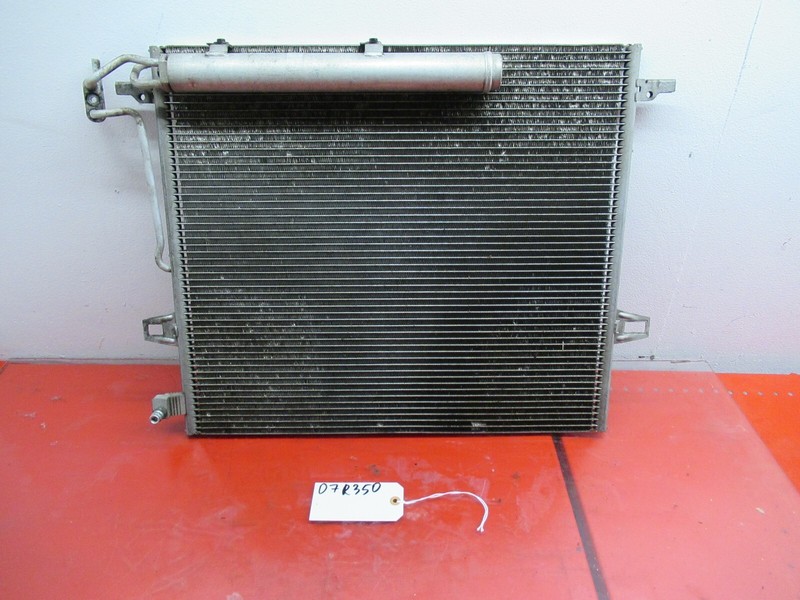 06-11 MERCEDES-BENZ W251 R CLASS AIR CONDITION AC CONDENSER OEM