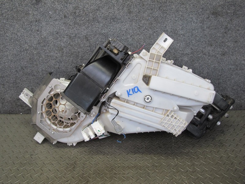 2011-2017 INFINITI QX56 QX80 REAR HVAC A/C AIR HEATER BLOWER ASSEMBLY