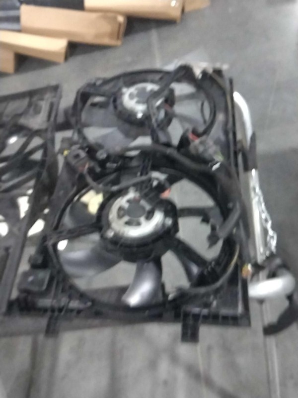 2011 Buick Regal Engine Cooling Fan Motor OEM Black 13241739 107K Miles