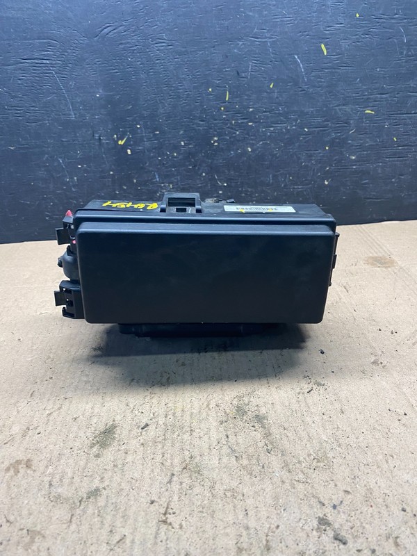 2005 Jeep Grand Cherokee Commander BCM Body Control Module R6454 DG
