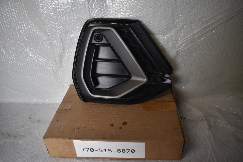 AUDI Q3 S-LINE PREMIUM PLUS SPORT LOWER GRILLE 2020-2022 OEM 83A 807 682 D