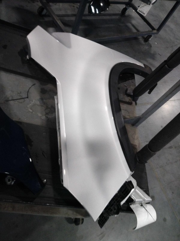 2015 KIA SORENTO Left Fender Silver Used OEM Part 202512 NJ25-13042-363927