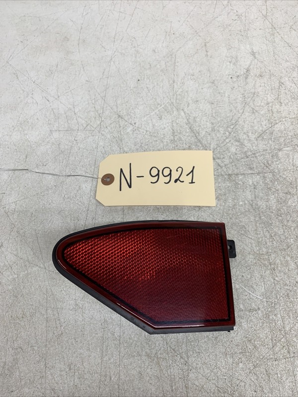 12-16 Tesla Model S Rear Right Passenger Tail Light Charge Reflector 9921 B139