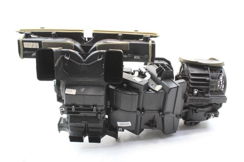 2005-2019 Nissan Frontier Ac Evaporator and Heater Core with Housing