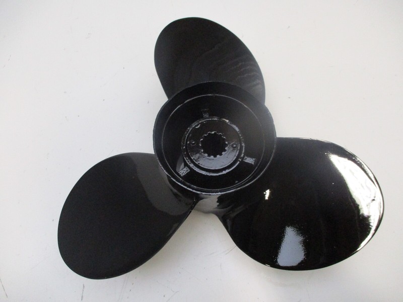 032142 12 x 10.5 Pitch Prop Mercury Mariner 25-70 HP Outboards 13 Spline