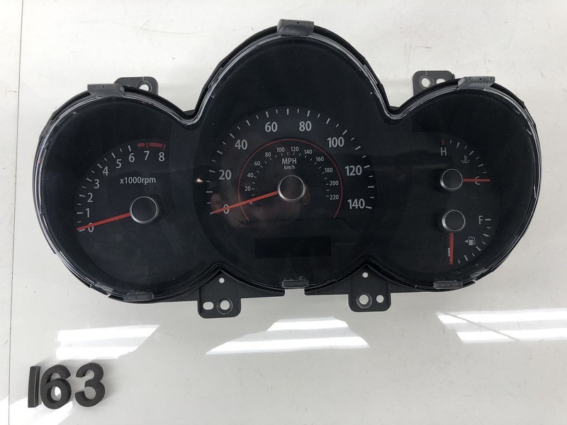 10-11 KIA SOUL 2.0L L4 GAS ENGINE MOTOR INSUMENT CLUSTER SPEEDOMETER OEM
