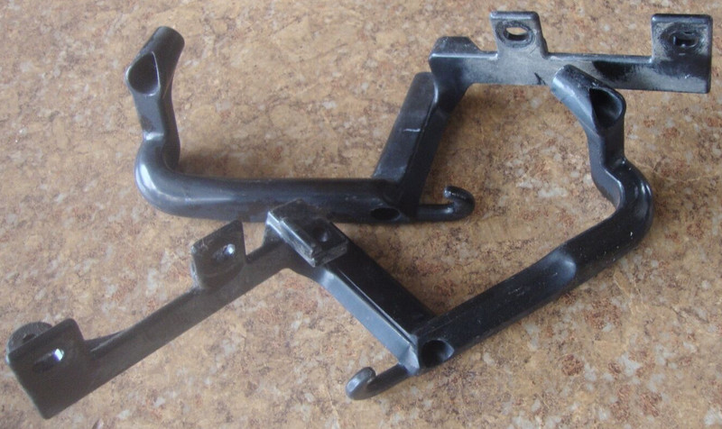 2004 Kawasaki ZG1000 ZG 1000 Concours Grab Handle Bars Mount Saddle Bag Rear B3