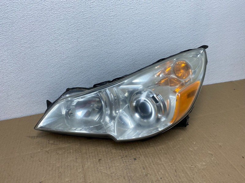 2010 2011 2012 Subaru Legacy Outback Left Driver Halogen Headlight AB8209 DW