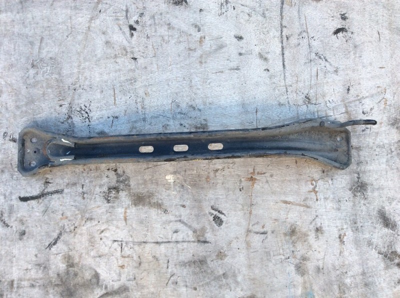 97 98 99 Acura CL V6 3.0 Center Beam Crossmember Bridge Used OEM