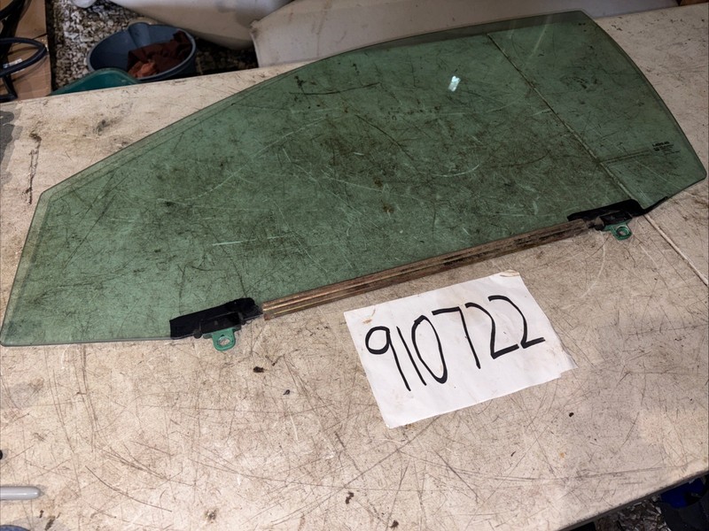 07 - 09 LEXUS RX350 LEFT DRIVER FRONT DOOR WINDOW GLASS