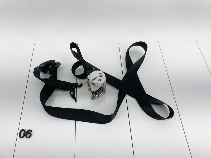 07-11 BMW 328I E90 FRONT LEFT DRIVER SIDE SEAT BELT TENSIONER BLACK OEM