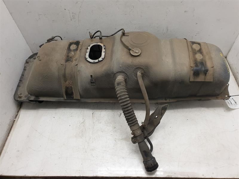 00-02 TOYOTA TUNDRA SR5 4.7L RWD AT GAS FUEL TANK ASSEMBLY