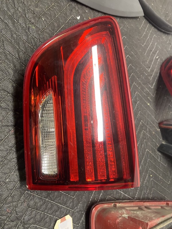 2019 Kia Sorento L Right Brake Light OEM