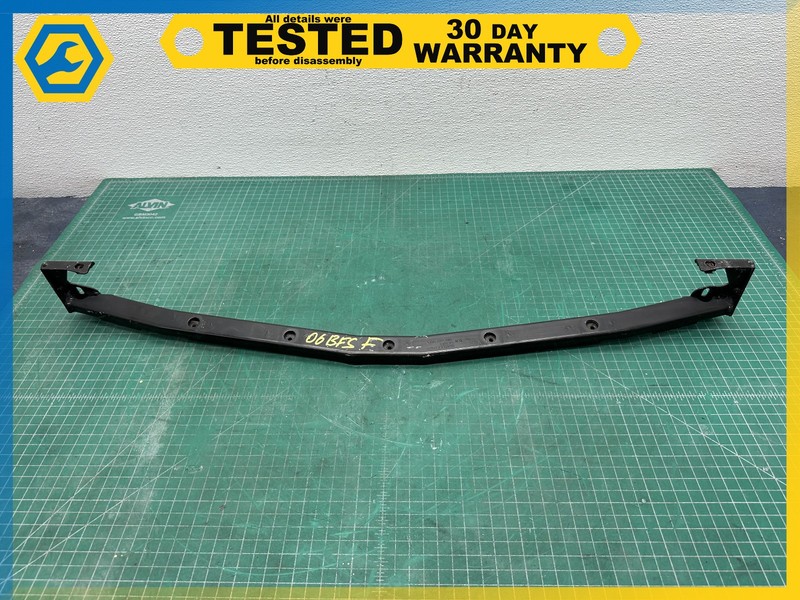 06-12 BENTLEY Flying Spur FRONT BUMPER CENTER MOUNT SUPPORT BRACKET OEM