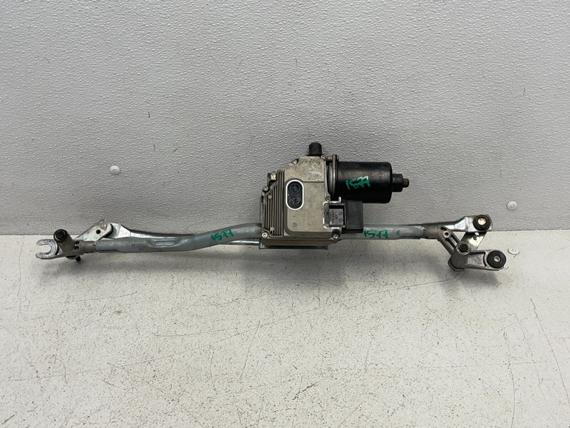 2003-2007 Bentley Continental GT Front Windshield Wiper Linkage W/Motor 1577 OEM