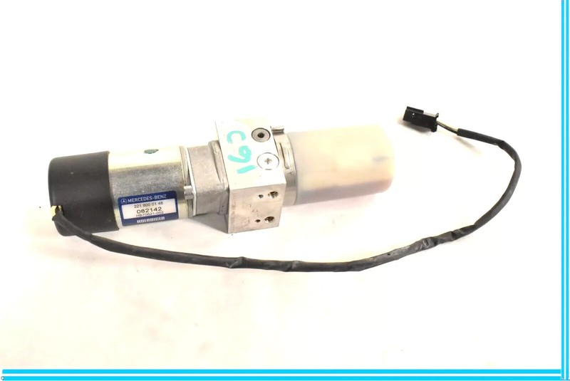 07-13 Mercedes W221 S600 S63 AMG Trunk Lid Locking Hydraulic Pull Down Pump OEM