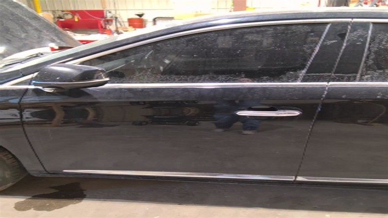 Driver Left Front Door Fits 13-15 XTS 3398761