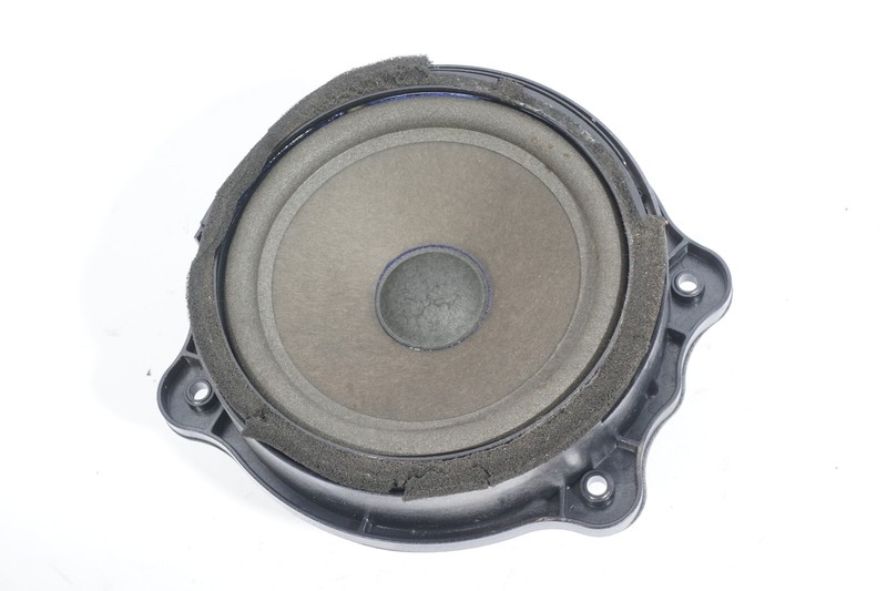 2006 - 2009 RANGE ROVER SUPERCHARGED FRONT RIGHT PASSENGER SIDE DOOR SPEAKER OEM