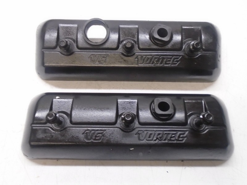 U1 MerCruiser 4.3L V6 GM Vortec Valve Rocker Cover Port/Sbd 827149 827150