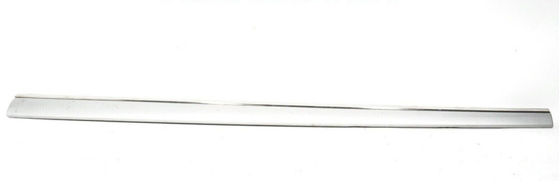 03-06 MERCEDES S430 W220 FRONT RIGHTDOOR EXTERIOR MOULDING SILVER C744 OEM