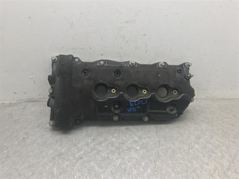 2011 BUICK ENCLAVE 3.6L PASSENGER RIGHT VALVE COVER OEM