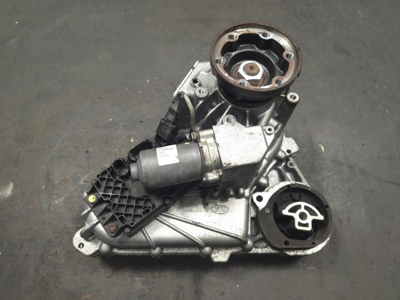 Transfer Case 2.0L Diesel 2018 Jaguar F-Pace GX63-7K780-BC 2017 2019