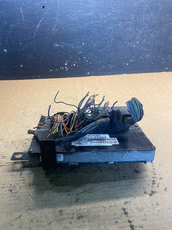2007 Dodge Durango 4.7LEngine Computer Module ECU PCM AA0766 DG