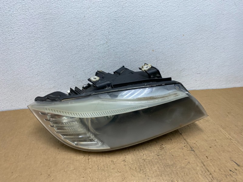 2009-2011 BMW 3 Series 328i 4/D Sedan Headlight Halogen Right Passenger AD0527