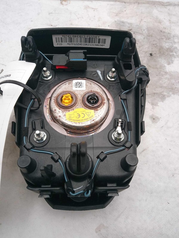 Used Steering Wheel Air Bag fits: 2021 Ford Edge front driver wheel Grade A